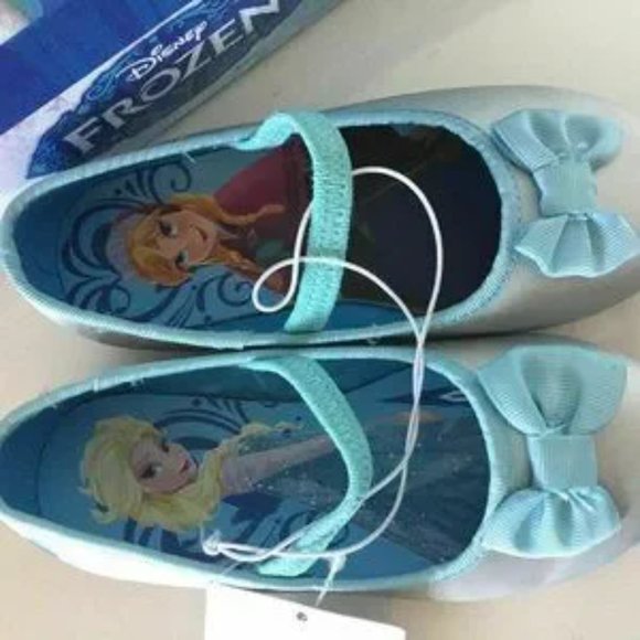 Brand New Disney Sandle with  Silver /Blue choose - Picture 7 of 7
